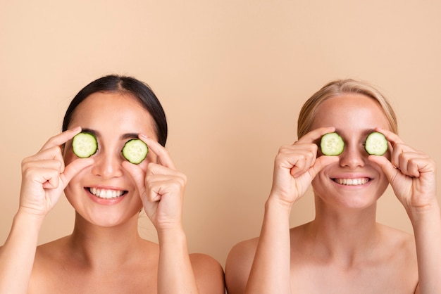 10 Innovative and Refreshing Uses for Avocado in Your Beauty Regimen