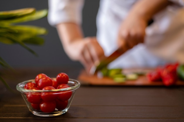 Simple and Nutritious Strawberry Sauce Recipes: Exploring the Health Perks of Strawberries